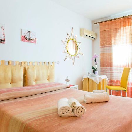 B&B Margherita Calasetta Eksteriør bilde